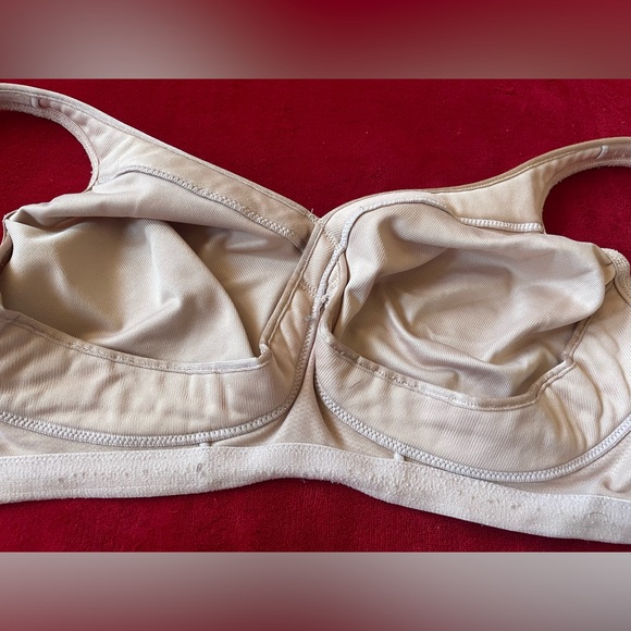 SOLD ✅ Glamorise Sport Women's Adjustable Strap Back Closure Wireless Beige 36G - Picture 9 of 9